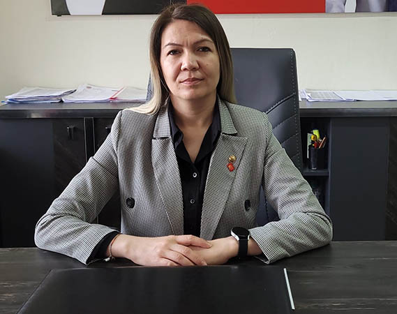 CHP KORKUTELİ KADIN KOLLARI BAŞKANI ŞERİFE MANİS ÇOBAN, İSTİFA ETTİ