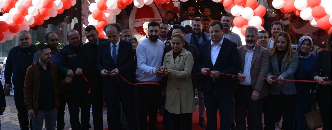 BAYRAMEFENDİ OSMANLI KAHVECİSİ DUALARLA AÇILDI