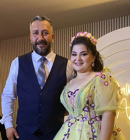 EVLİLİK YOLUNDA İLK ADIM ATILDI GÜLŞAH VE VELİ NİŞANLANDILAR